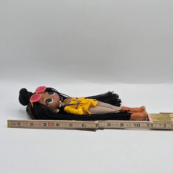 LOL Surprise OMG World Travel Sunset Fashion Doll With Accessories 10" Collectib - Picture 5 of 5